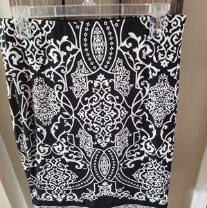 White House Black Market Skirt